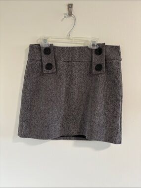 Zone Choc Classic Gray Mini Skirt with Button Strap Detail Size 7